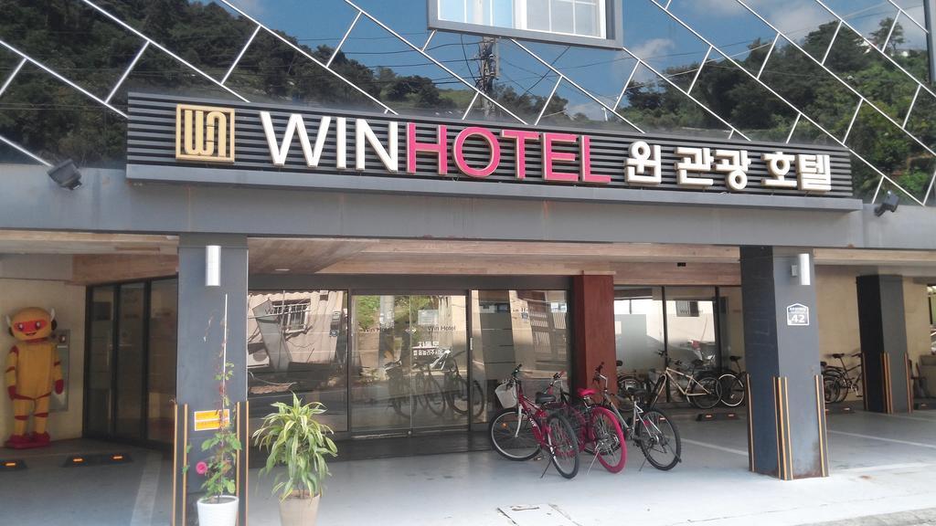 Geoje Win Hotel Экстерьер фото